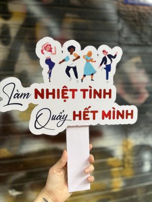 Dịch Vụ Đặt In Hashtag Cầm Tay Giá Rẻ Tại In Ấn Thắng Lợi